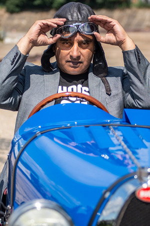 Sanjeev Visits The Museum