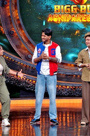 Agnipareeksha: Two Special Guests Onstage