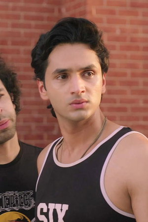 Nawab Stands Up for Arjun