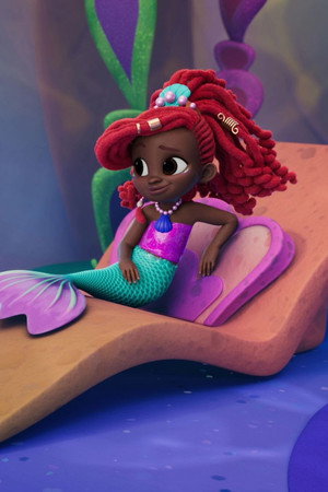 Mermaid Tales: Dress Up Mess Up