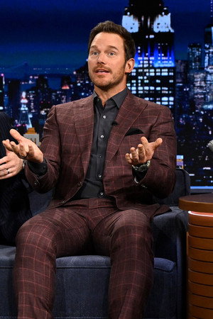 Chris Pratt & Charlie Day, Ariana DeBose, Roman Reigns, BTS