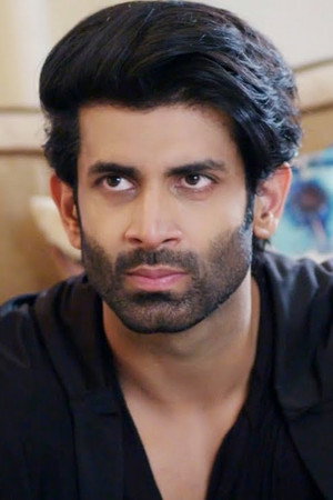 Rajan Threatens Vyom