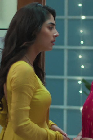 Pari Shares Her Suspicions