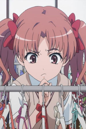 Bikini postavu rozdělují na dvě části, ale celkové plavky ukážou celou figuru, takže štíhlým sluší