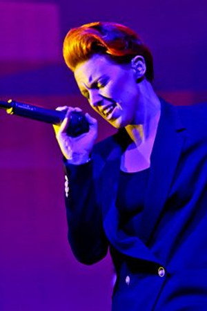 La Roux