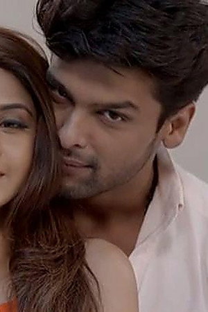 Maya Invites Saanjh For A Party