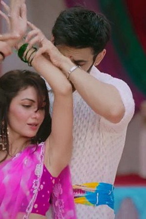 Priyanka tampers with the Handi