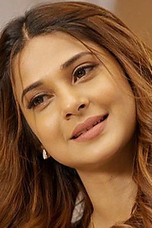 Maya Brings Vandana To Her House