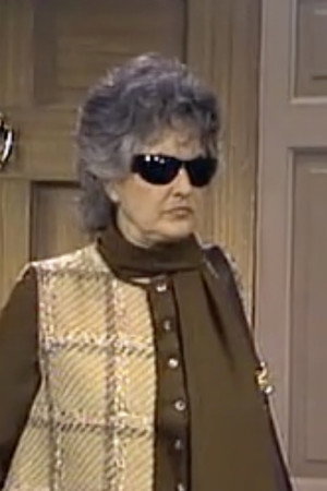 Maude's Problem (a.k.a.) Maude and the Psychiatrist