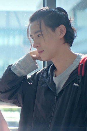 Loving the Moon, Yet the Moon Doesn't Know