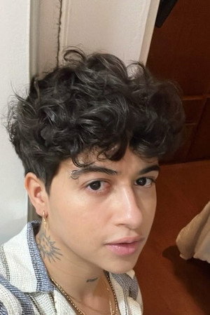 /le5SxOJvefwklmgZCcccY69DhHj.jpg