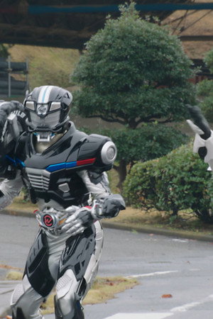 Who Will Control Deadheat?
