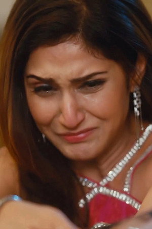 Purvi pretends to end her life