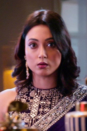 Sheetal Fumes at Babbar