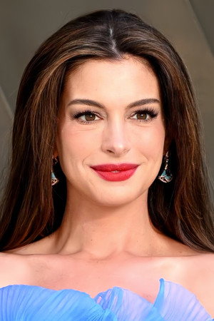 Anne Hathaway Anne Hathaway