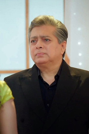 Balbir senses Aarambhi's trouble