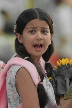Maira's flower heist