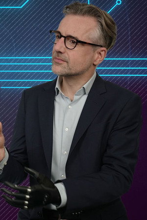 Brain Implants: Utopia or Dystopia?