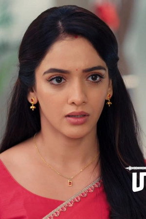 Maya Saves Sharad From Being Arrested