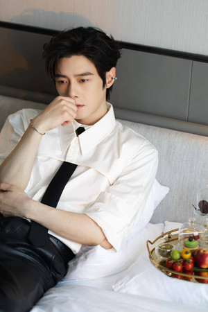 Fang Yilun Fang Yilun