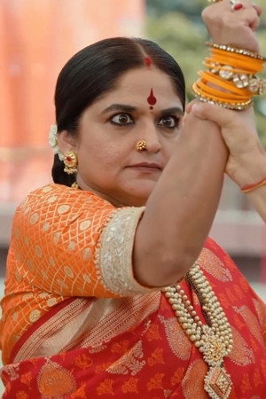 Sneha and Durgavati's clash