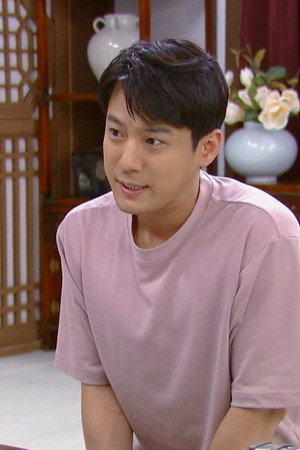 Please give a round of applause for Mr. Geum!