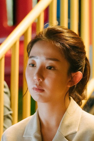 A Heartbroken Red Is Smoking Hot
