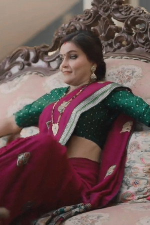 Indu convinces Durgavati to help her