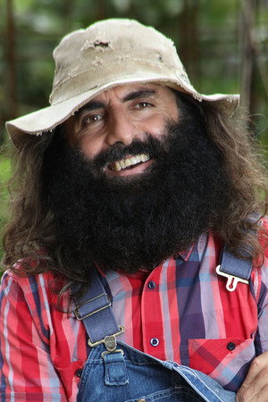 Costa Georgiadis Costa Georgiadis