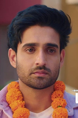 Rekha Humiliates Shivay When He Comes Home