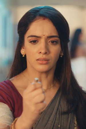 Jagadhatri Closes in on Shivay's Attacker