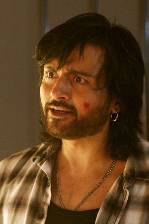 E1332. Pushpa Confronts Varun