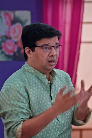 Biku Dada Is Stunned by Angad's Truth