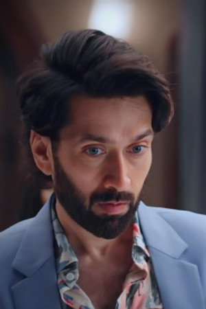 Kapoor Mansion Ki Chaabi