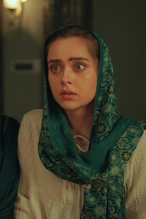 Seher, Kausar in Danger