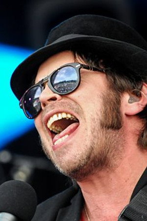Gaz Coombes