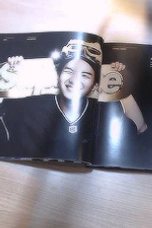 SUGA의 2 cool 4 skool Album review