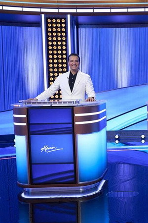 Quarterfinal 6: Kevin Negandhi, Domonique Foxworth and Madelyn Burke