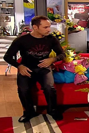 Era Uma Vez Um Casamento de Conveniência (2)