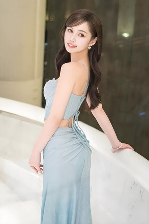 Leung Chiu-Yee Leung Chiu-Yee