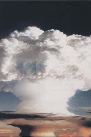 Hiroshima: the Day of the Bomb (1)