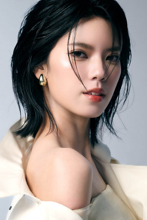 Fay Apisara Lertwisettheerakul