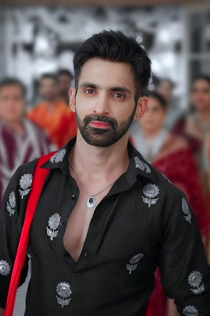 Dhruv's arrival stuns the Tandons