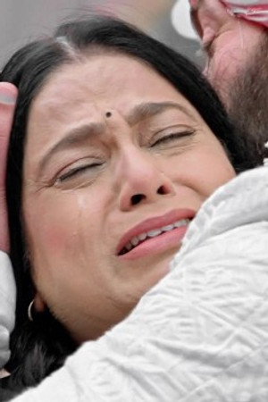 Ram's mother is alive