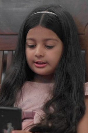 Armaan celebrates Maira's birthday