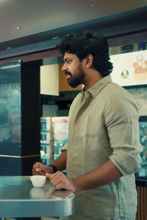 Jayshree Gives Priyan the Good News