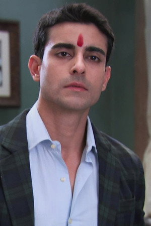Saraswatichandra visits Kumud