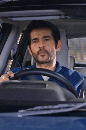 Karan, Nandini Drift Apart