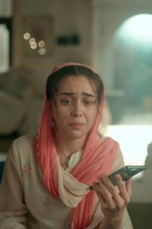 Seher gives Mahid a clue
