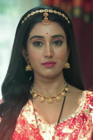 Saavi and Latika Discover a Shocking Truth